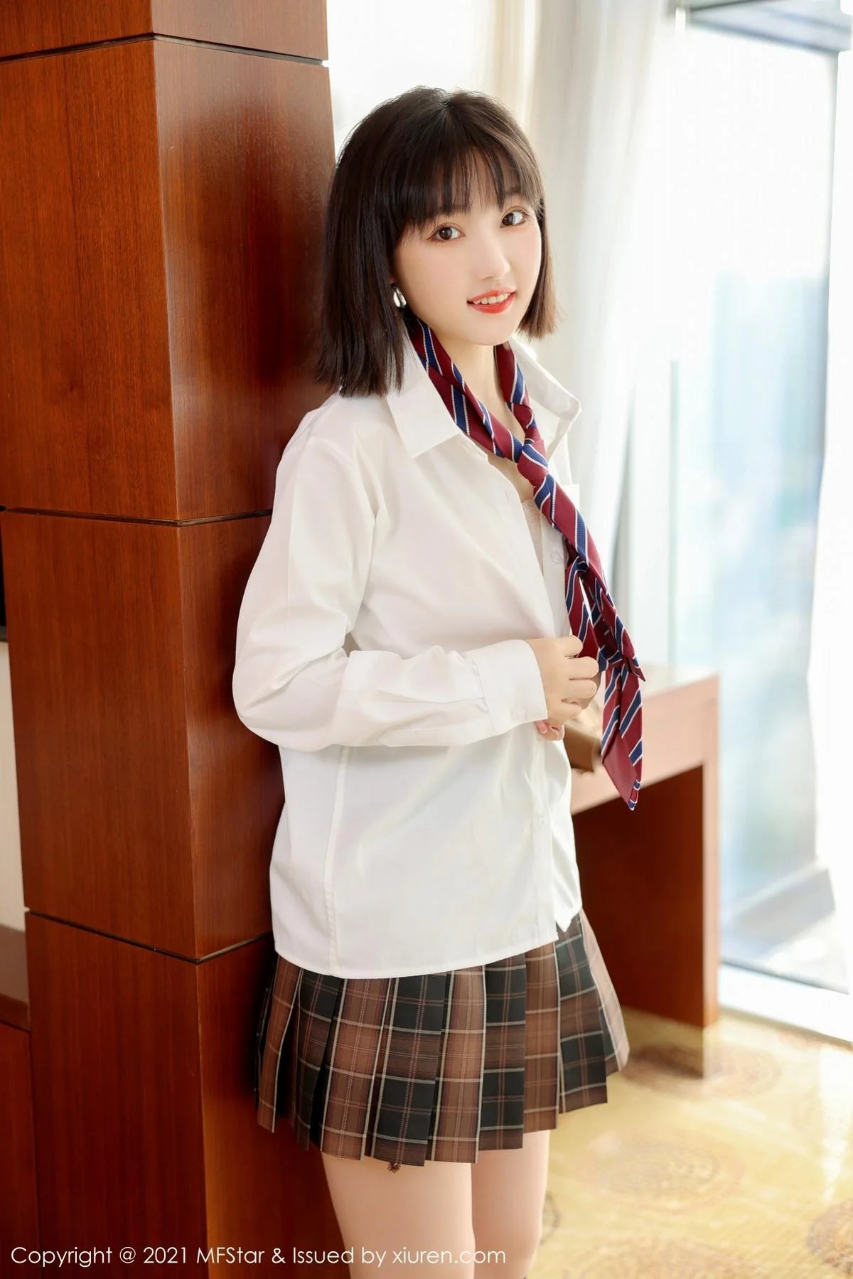 甜筒晓彤居家女友主题粉色内衣配肉丝裤袜甜美可人写真 第 46 张