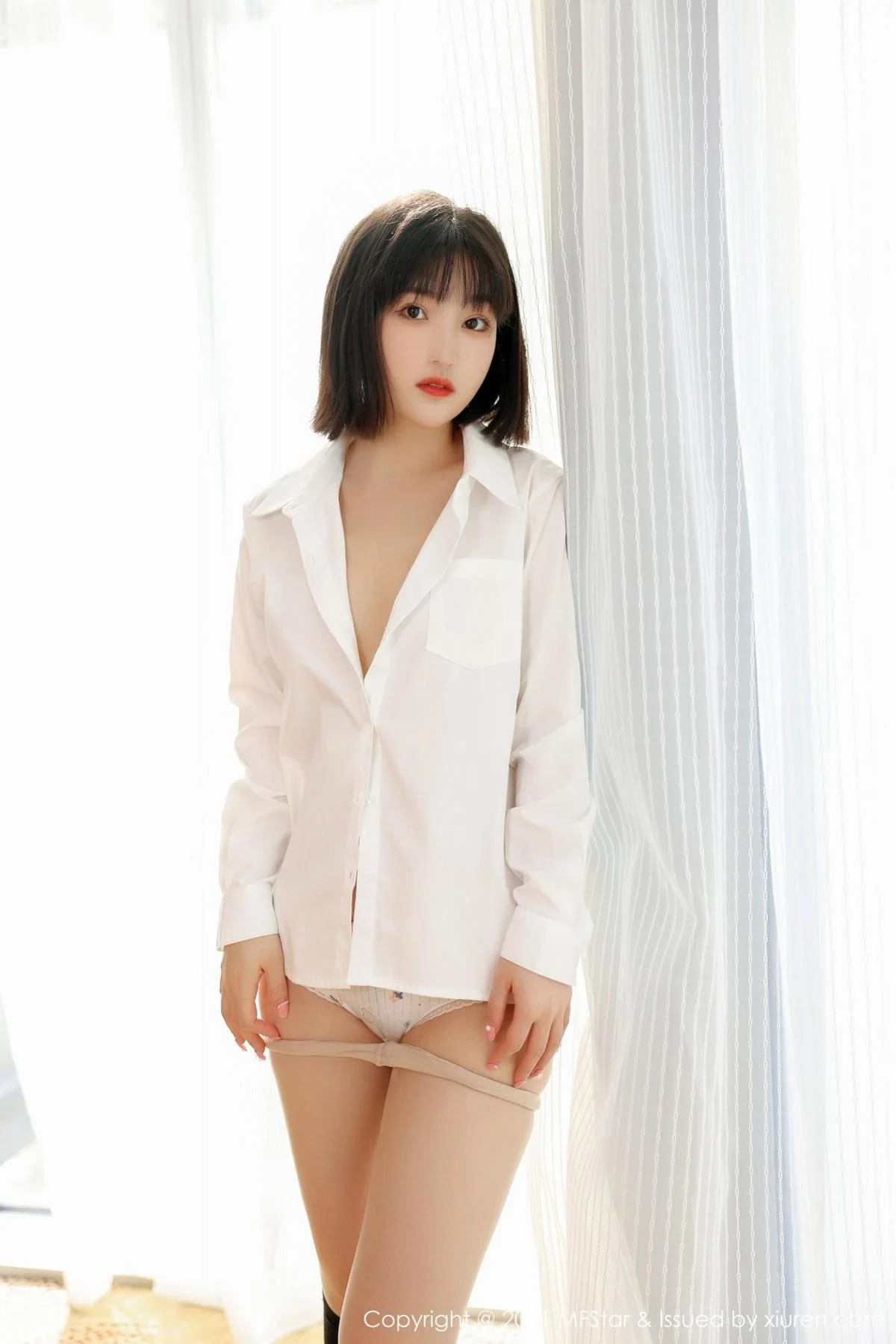 甜筒晓彤居家女友主题粉色内衣配肉丝裤袜甜美可人写真 第 86 张