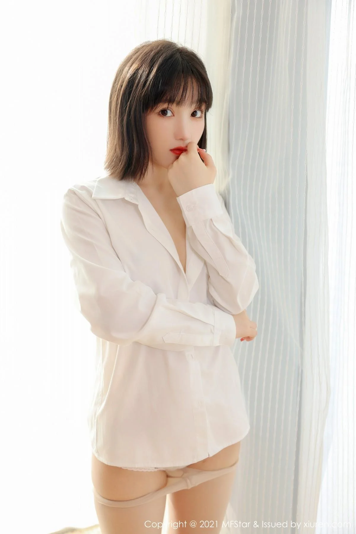 甜筒晓彤居家女友主题粉色内衣配肉丝裤袜甜美可人写真 第 88 张
