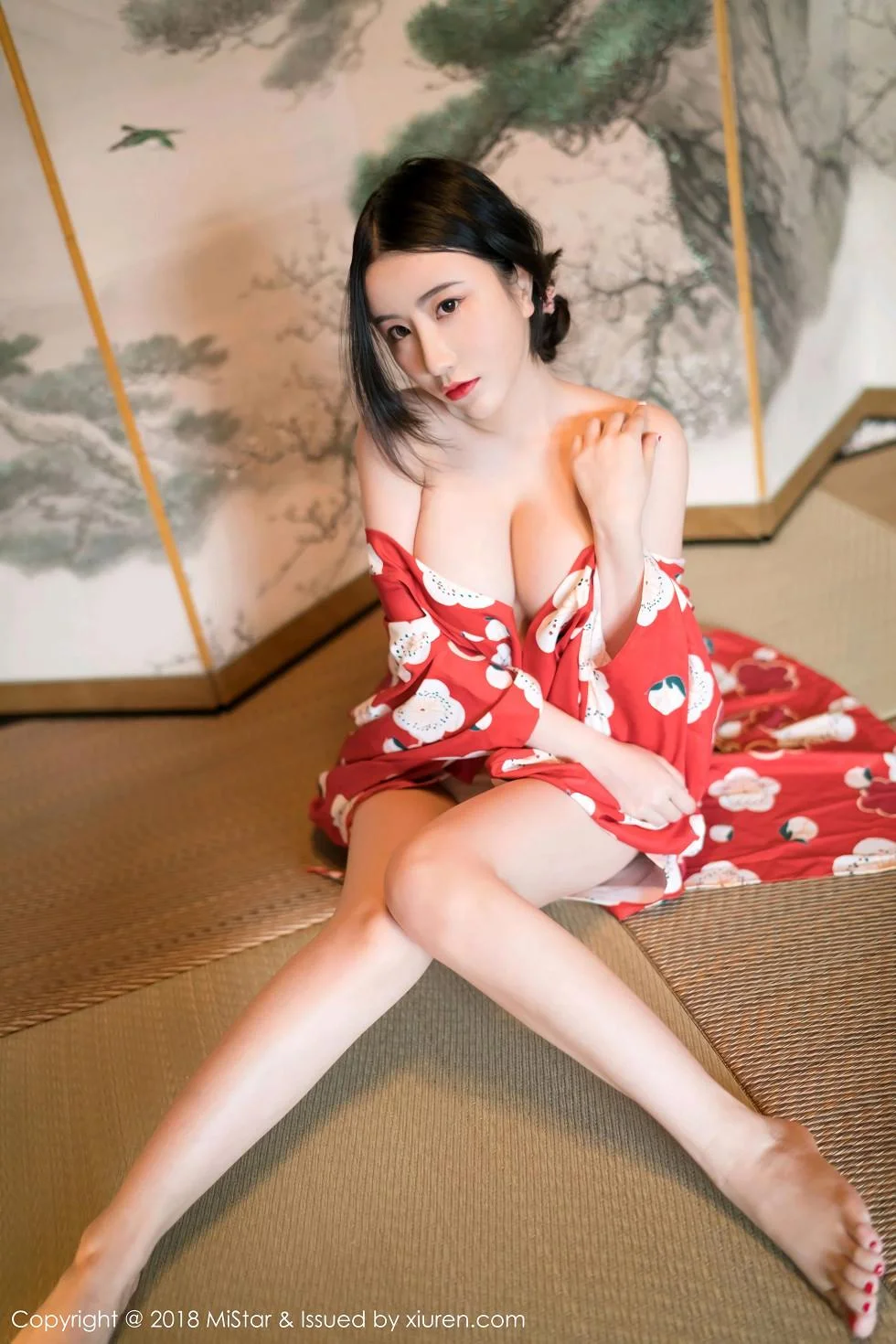 谢芷馨Sindy北海道旅拍娇艳红色和服半露豪乳绝美写真 第 13 张