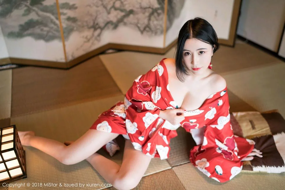 谢芷馨Sindy北海道旅拍娇艳红色和服半露豪乳绝美写真 第 32 张