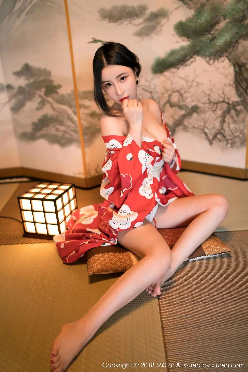 谢芷馨Sindy北海道旅拍娇艳红色和服半露豪乳绝美写真 第 9 张