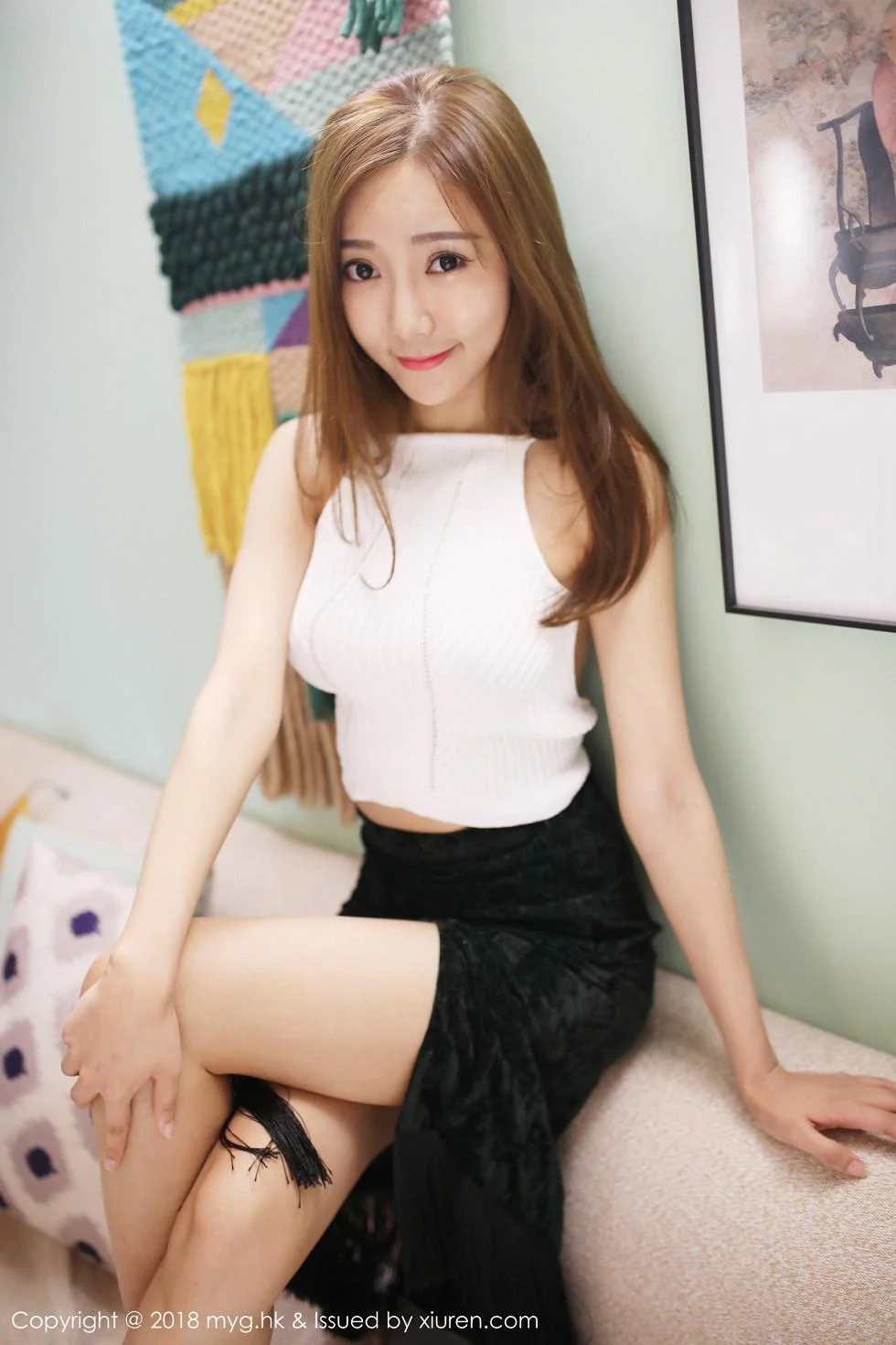 王馨瑶yanni居家黑色吊带衣半露豪乳性感迷人写真 第 71 张