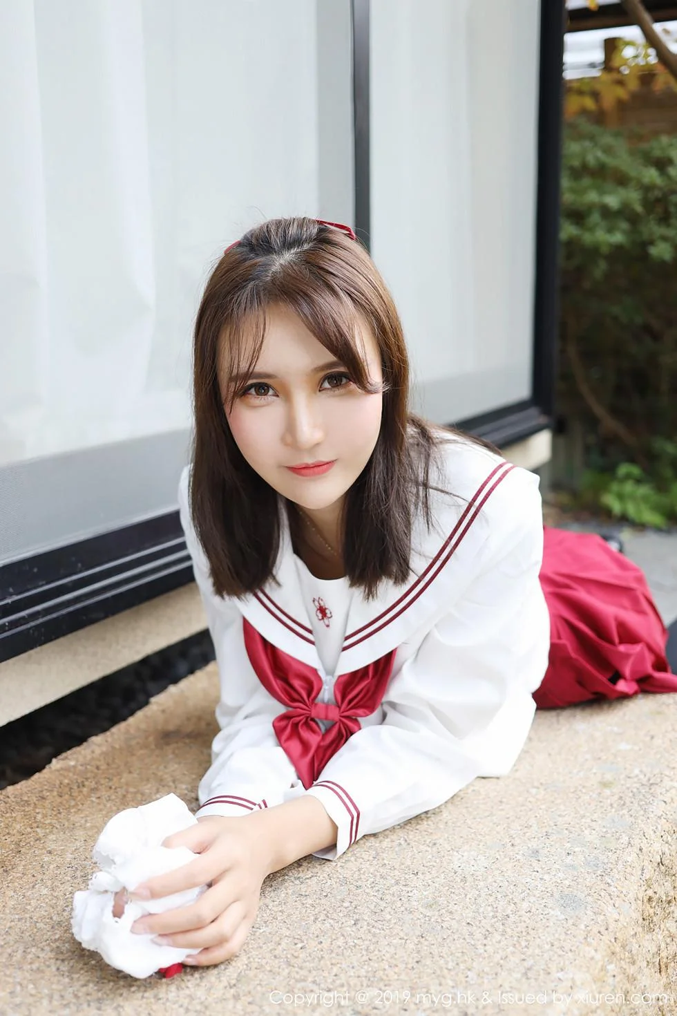 SOLO-尹菲日本旅拍户外红色学生制服清爽迷人写真 第 56 张