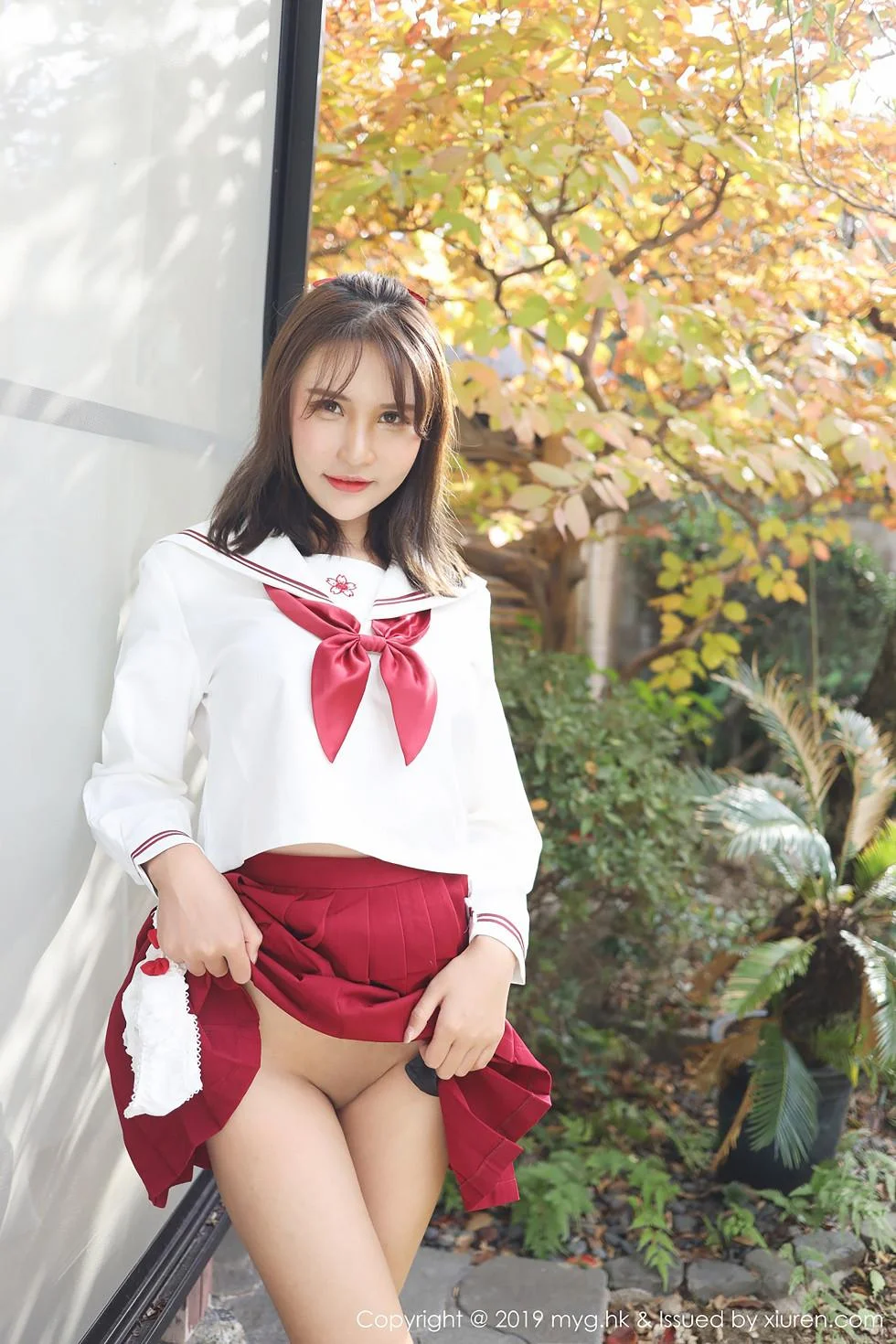 SOLO-尹菲日本旅拍户外红色学生制服清爽迷人写真 第 62 张