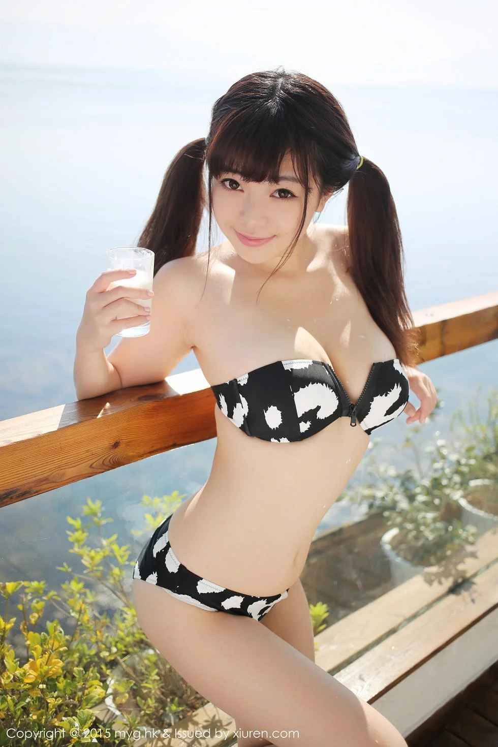 刘飞儿Faye室内性感皮裤秀豪乳翘臀极致绝美写真 第 82 张