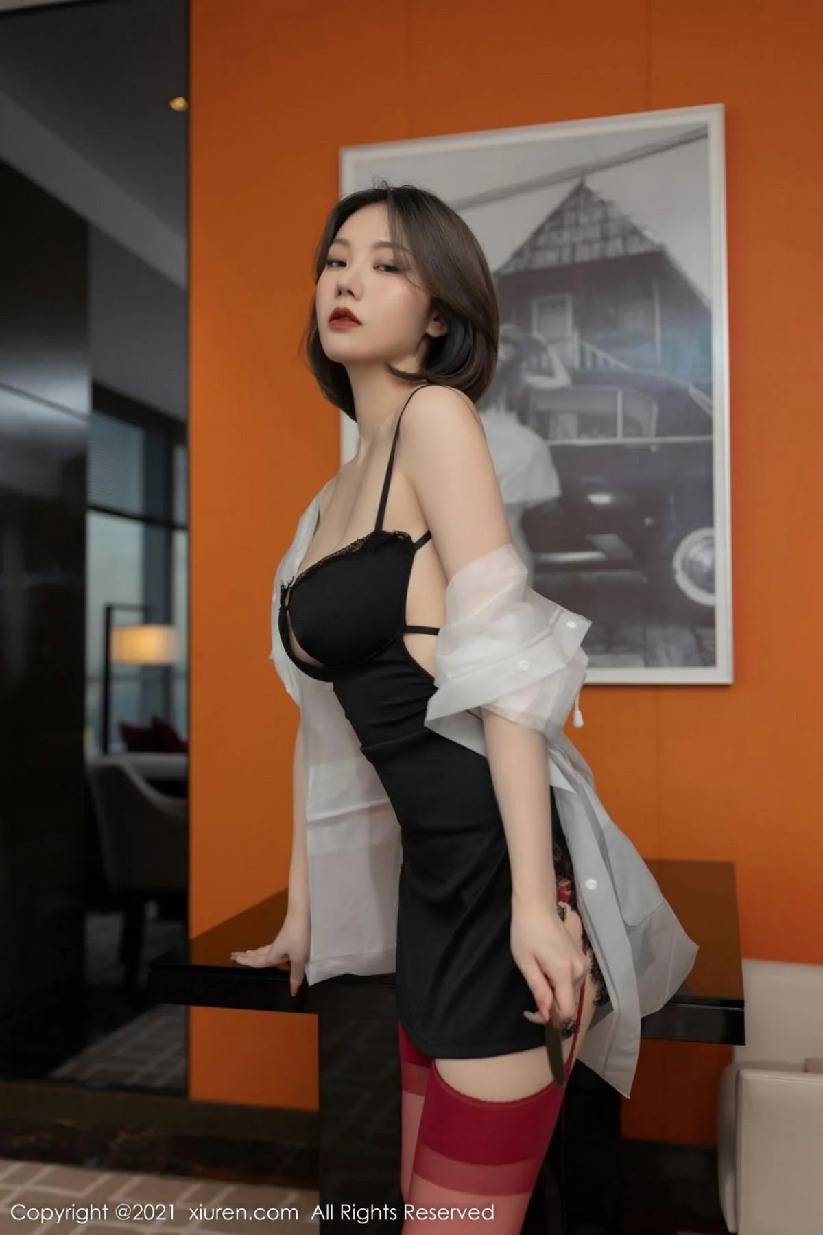 安然Maleah重庆旅拍精致黑色内衣配红丝吊袜撩人绝美写真 第 26 张