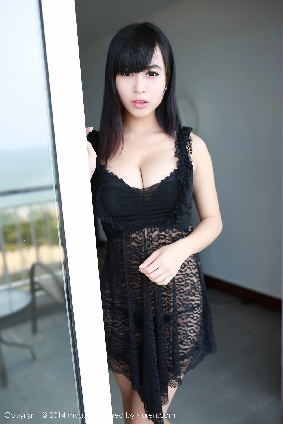 黄可christine红色情趣睡裙真空秀豪乳性感写真 第 28 张