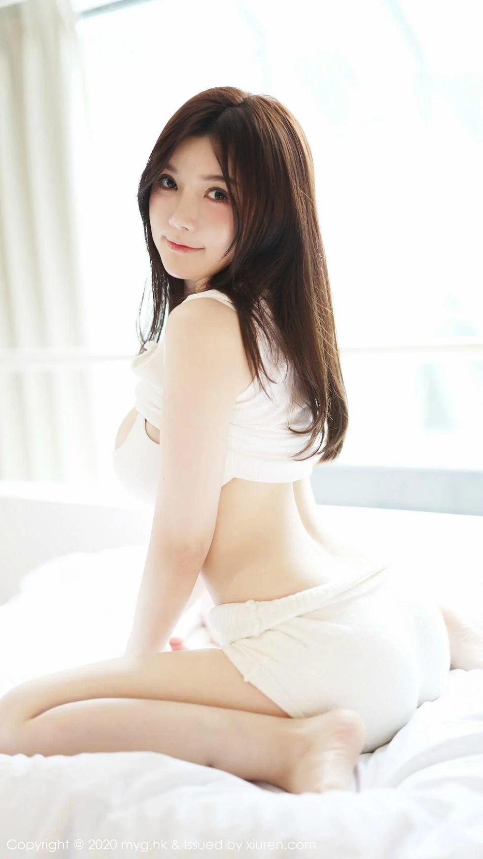 糯美子Mini日本旅拍私房性感内衣秀豪乳火辣绝美写真 第 46 张