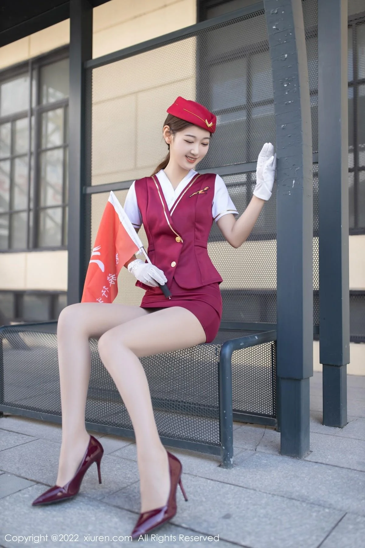 唐安琪角色扮演车内半脱露性感内衣开档肉丝撩人绝美写真 第 32 张