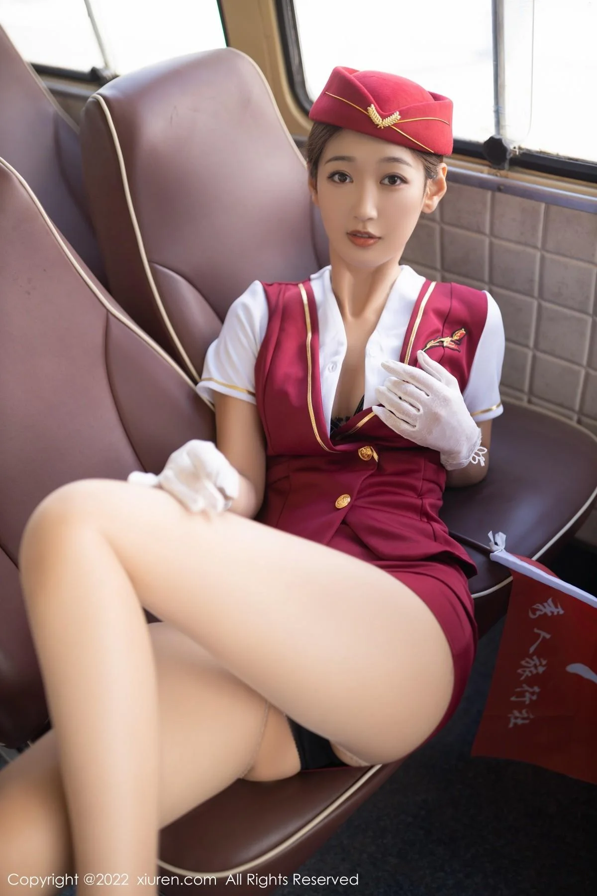 唐安琪角色扮演车内半脱露性感内衣开档肉丝撩人绝美写真 第 42 张