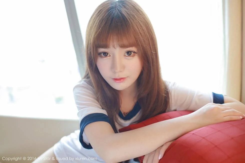 粉芭比VV居家私房内衣系列蕾丝内裤秀美臀绝美写真 第 19 张