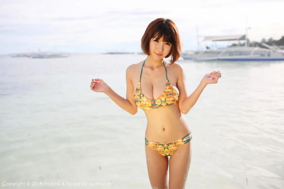 晓茜sunny沙滩边粉色比基尼秀完美身材傲人豪乳绝美写真 第 76 张