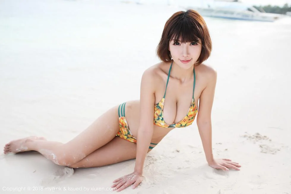 晓茜sunny沙滩边粉色比基尼秀完美身材傲人豪乳绝美写真 第 81 张