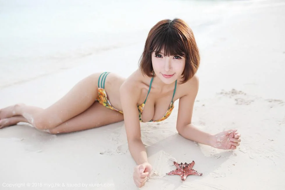 晓茜sunny沙滩边粉色比基尼秀完美身材傲人豪乳绝美写真 第 85 张