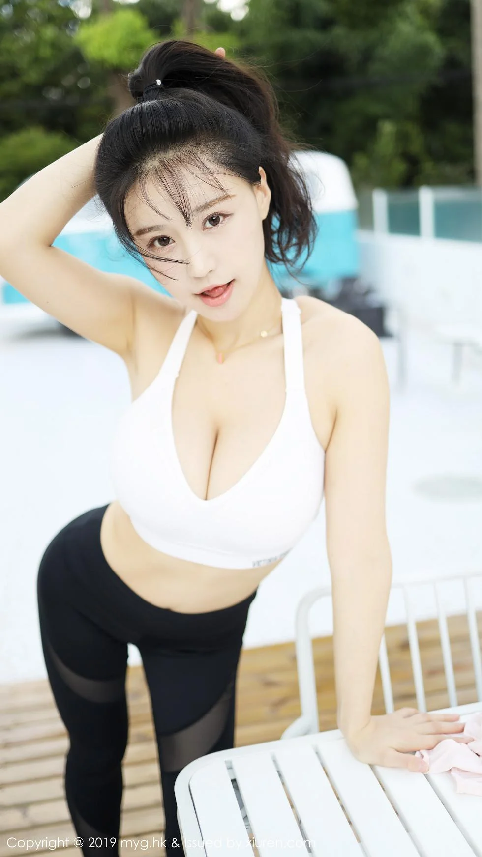 Flower朱可儿户外运动装半脱秀蕾丝内裤惹火绝美写真 第 100 张
