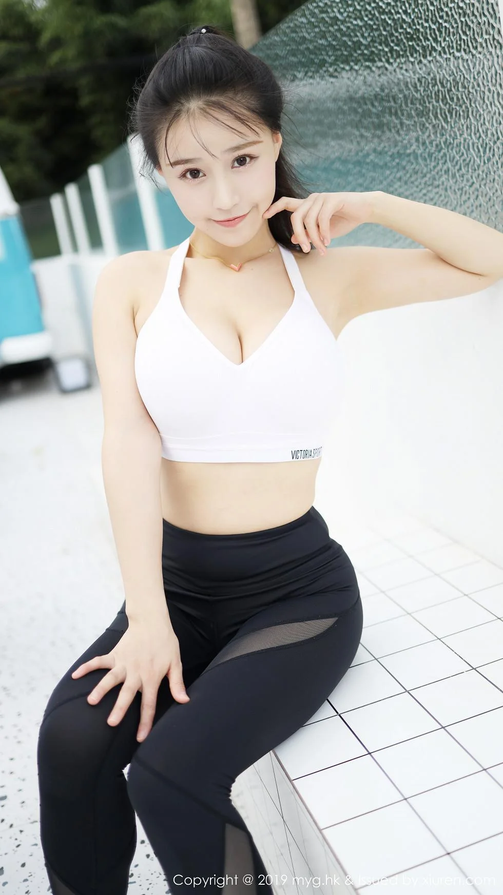 Flower朱可儿户外运动装半脱秀蕾丝内裤惹火绝美写真 第 75 张