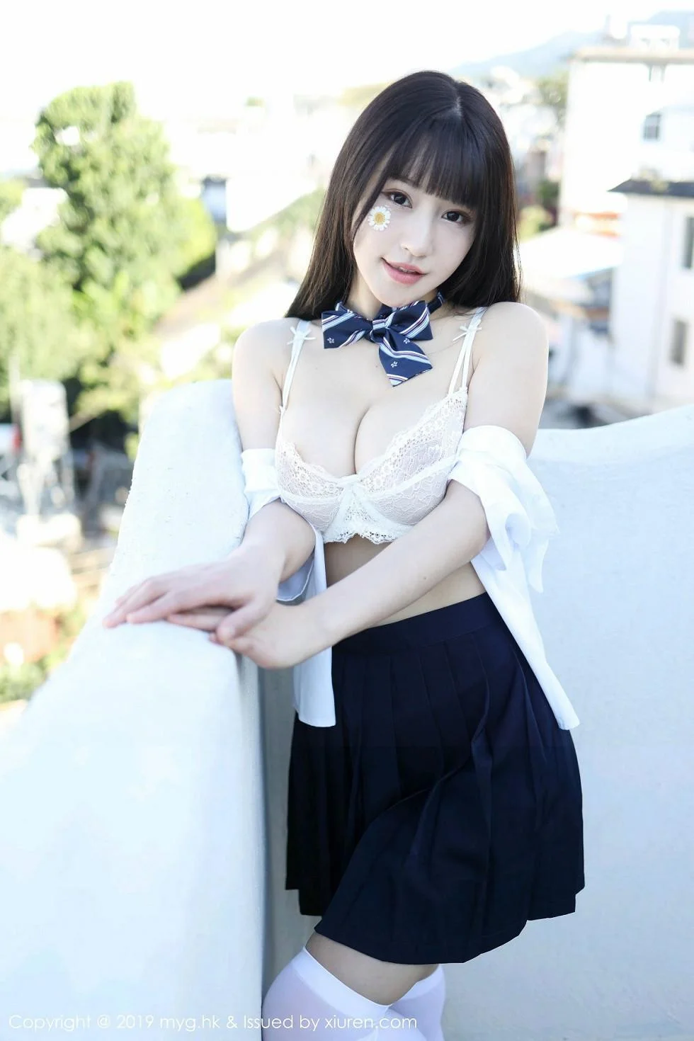 Flower朱可儿大理旅拍户外学生装大胆撩裙绝美写真 第 104 张