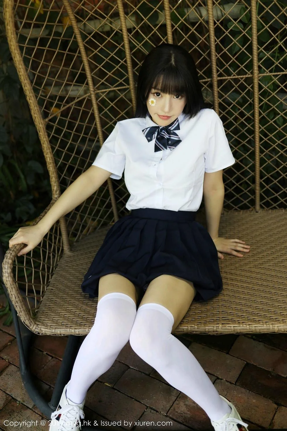 Flower朱可儿大理旅拍户外学生装大胆撩裙绝美写真 第 58 张