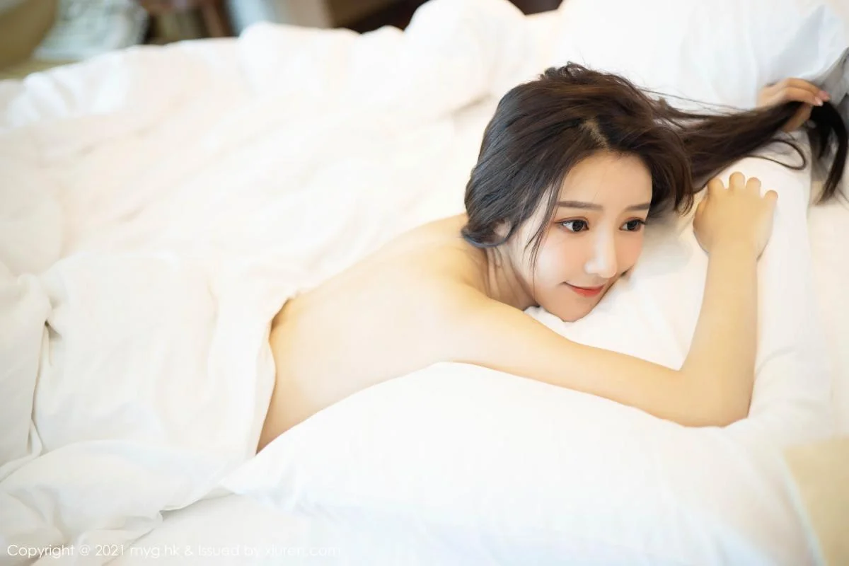 王馨瑶yanni私房脱华丽粉色吊裙露完美身材撩人绝美写真 第 8 张