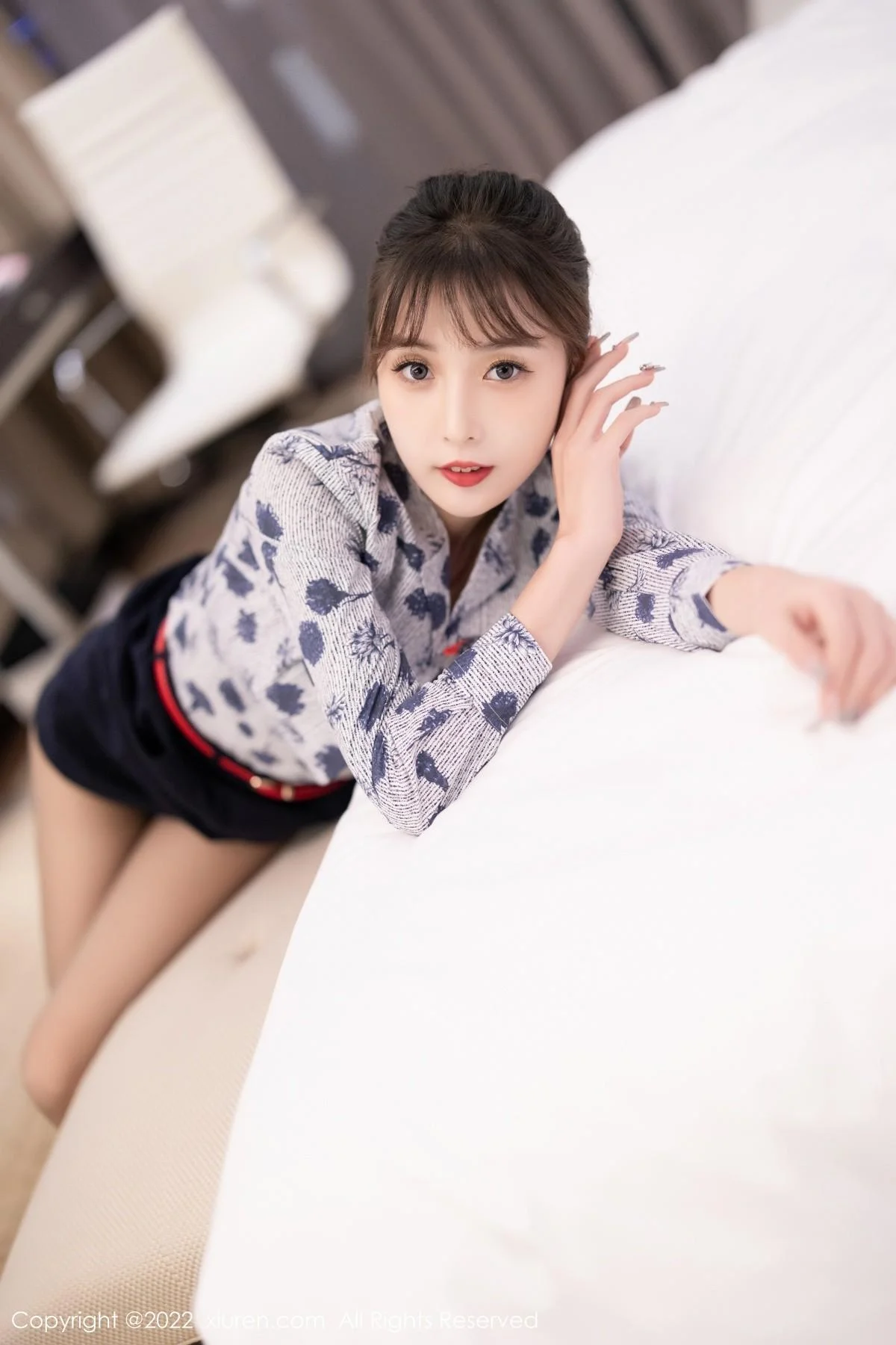 林星阑空姐制服半脱露性感黑色内衣配灰丝裤袜绝美写真 第 80 张