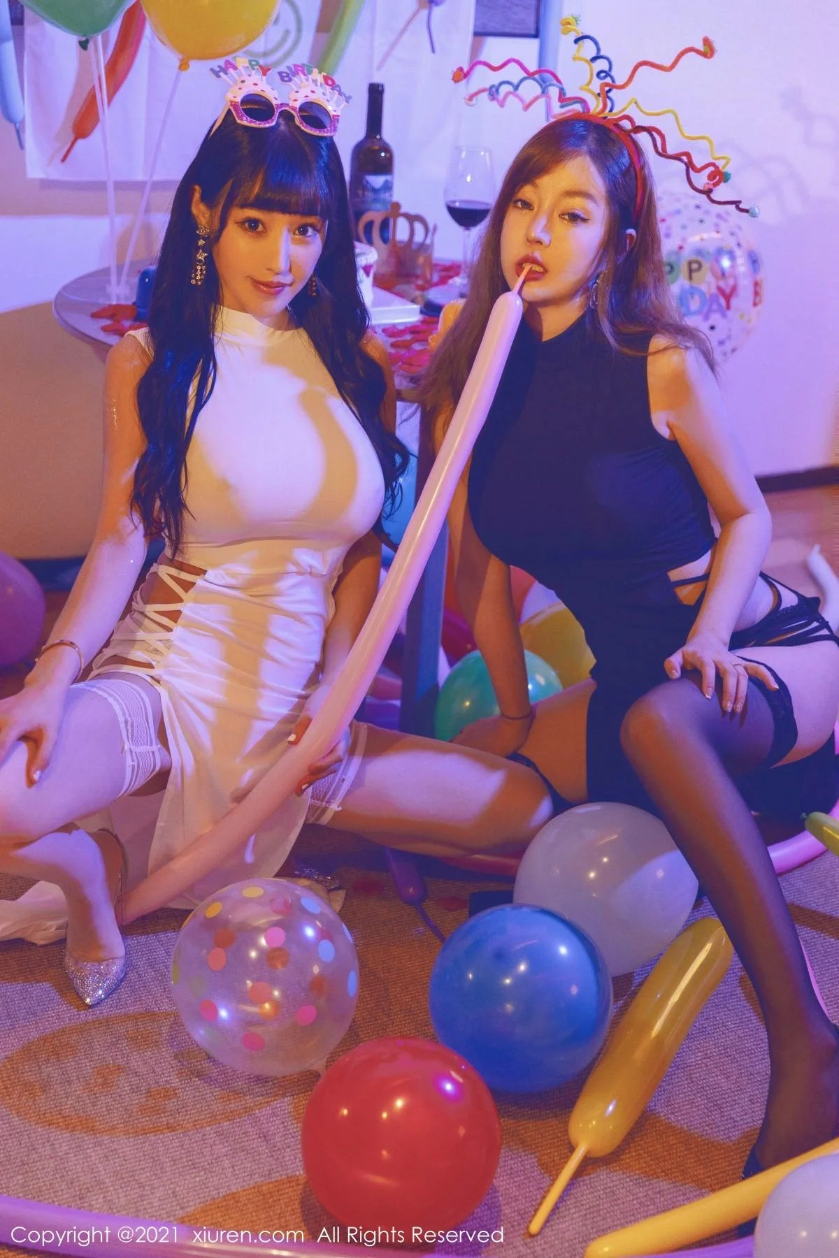 王雨纯＆朱可儿生日party主题私房暗色灯光下撩人绝美写真 第 3 张