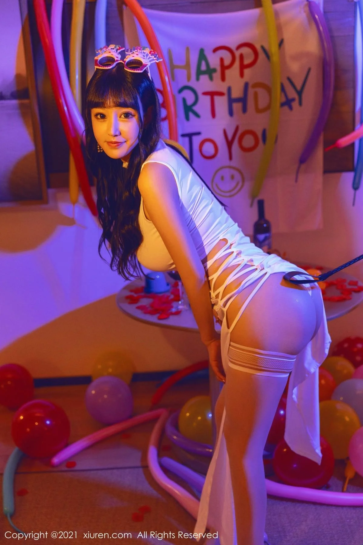 王雨纯＆朱可儿生日party主题私房暗色灯光下撩人绝美写真 第 41 张