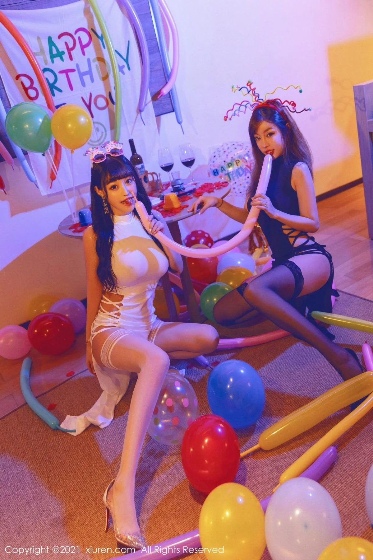 王雨纯＆朱可儿生日party主题私房暗色灯光下撩人绝美写真 第 5 张