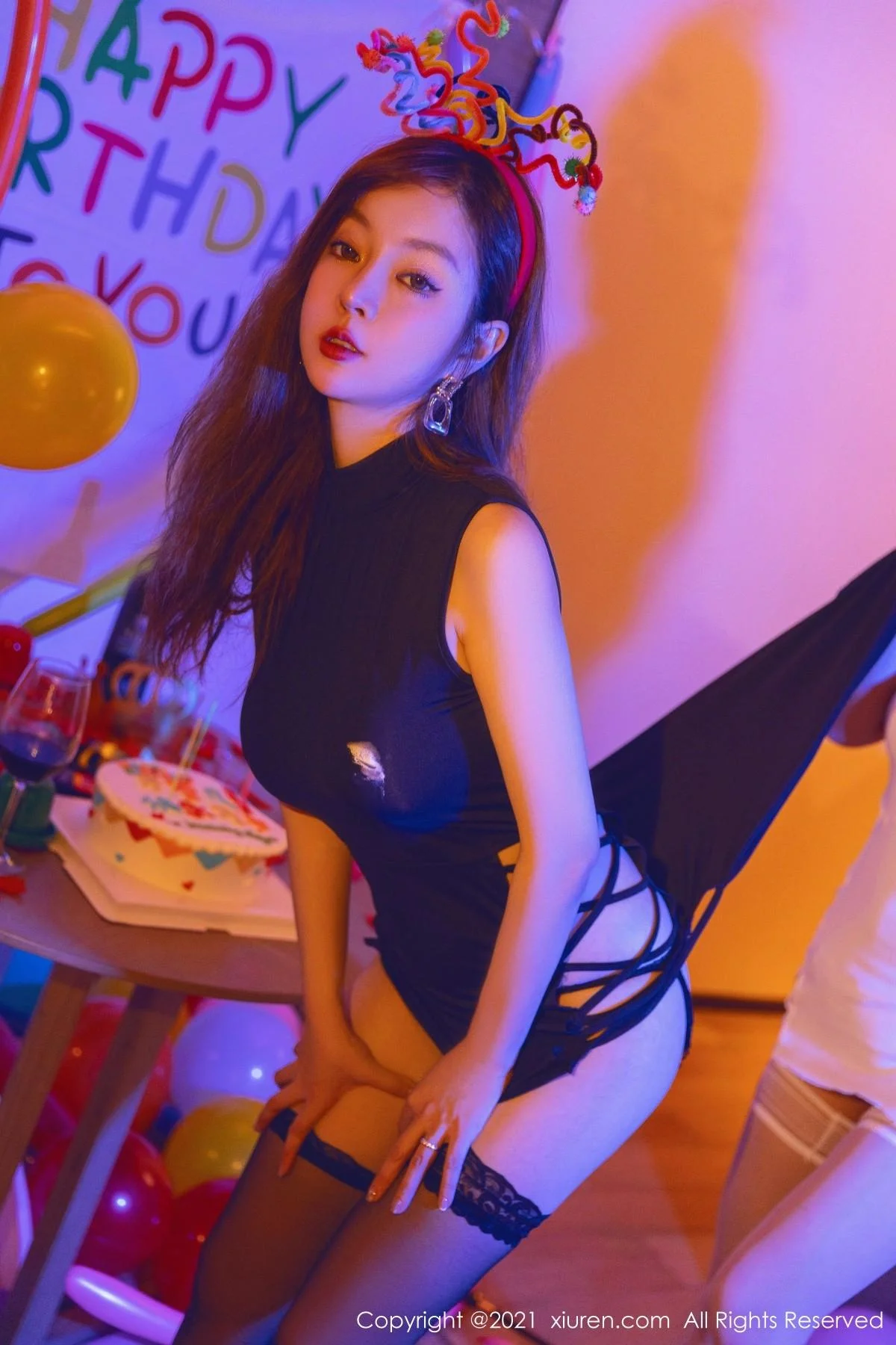 王雨纯＆朱可儿生日party主题私房暗色灯光下撩人绝美写真 第 69 张