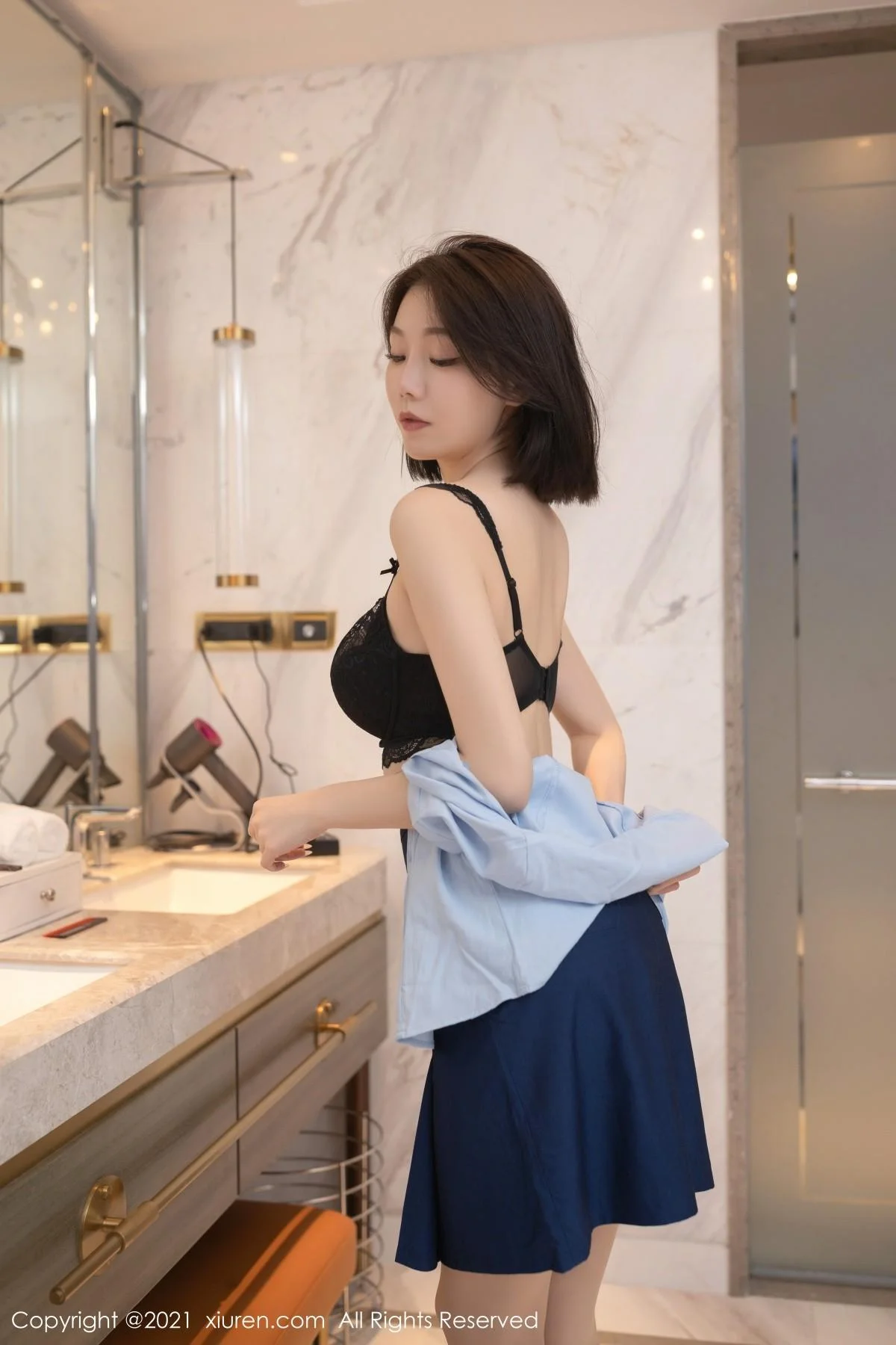 安然Maleah起床日记主题性感黑色内衣配肉丝裤袜绝美写真 第 47 张
