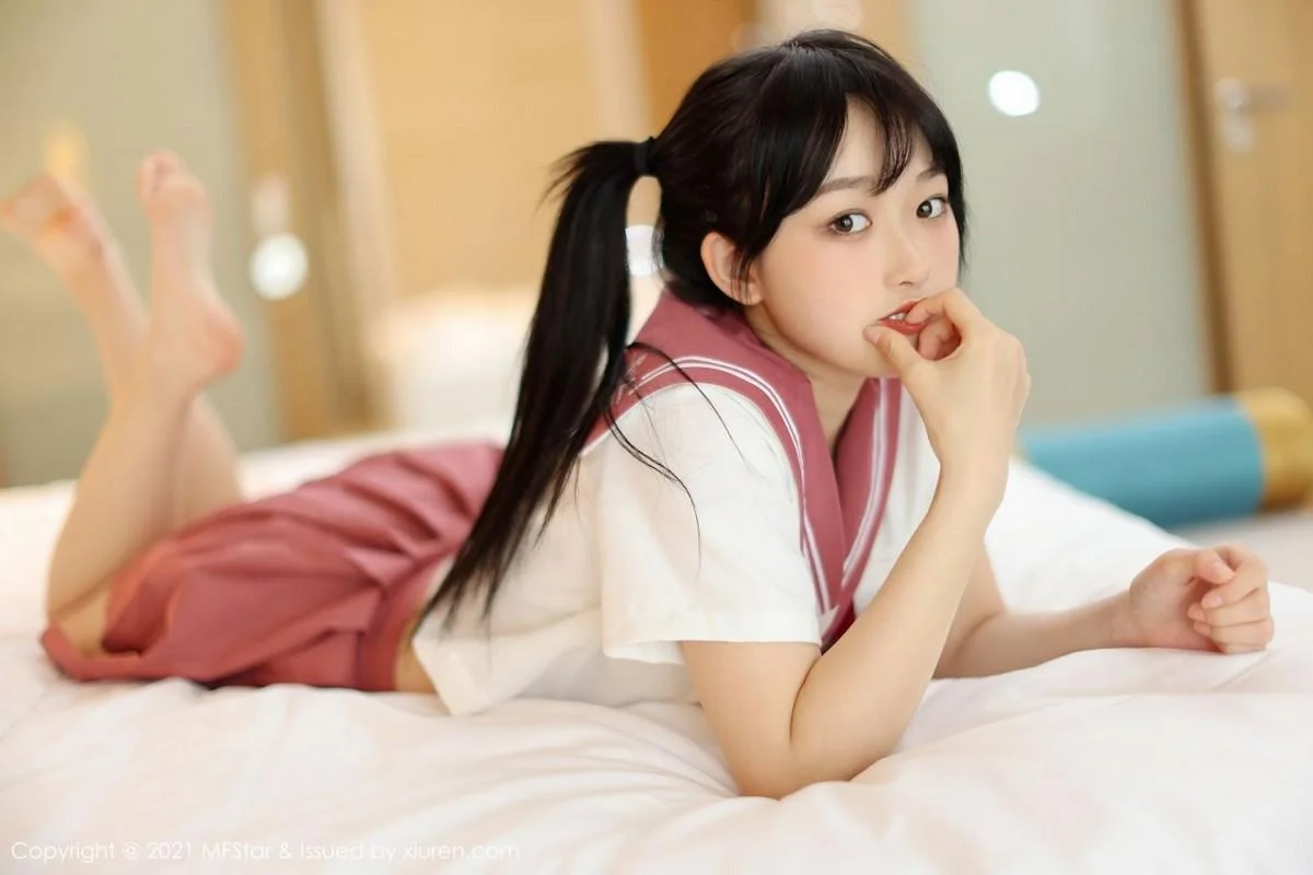 最新合集私房性感姐妹花JK制服秀完美身材绝美写真 第 39 张