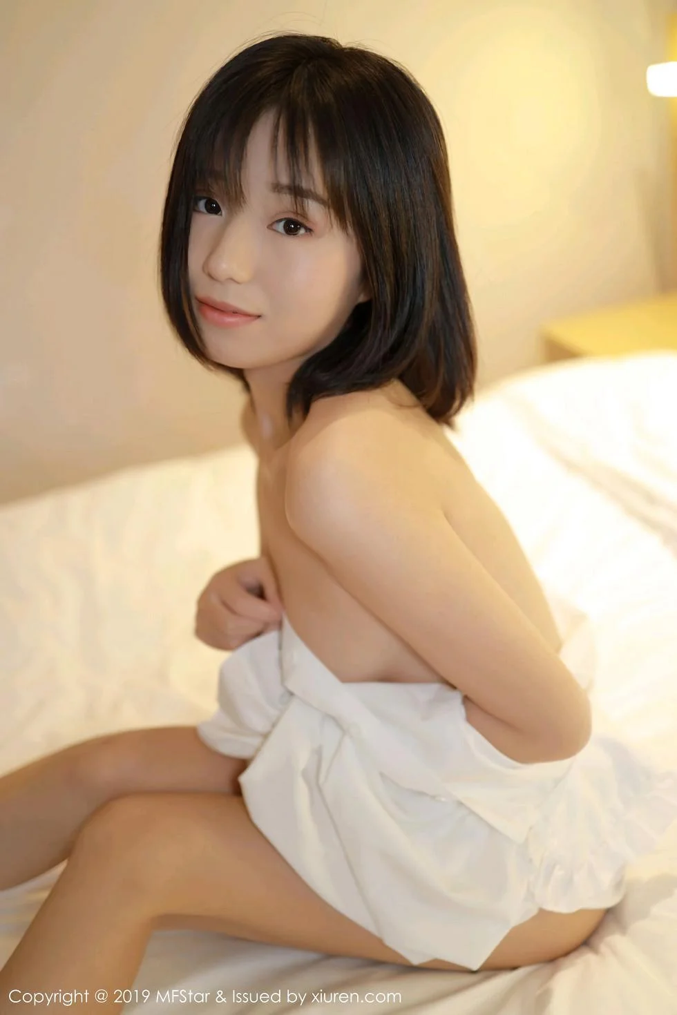 仓井优香居家床上脱性感白衬衣大尺度全裸惹火绝美写真 第 108 张