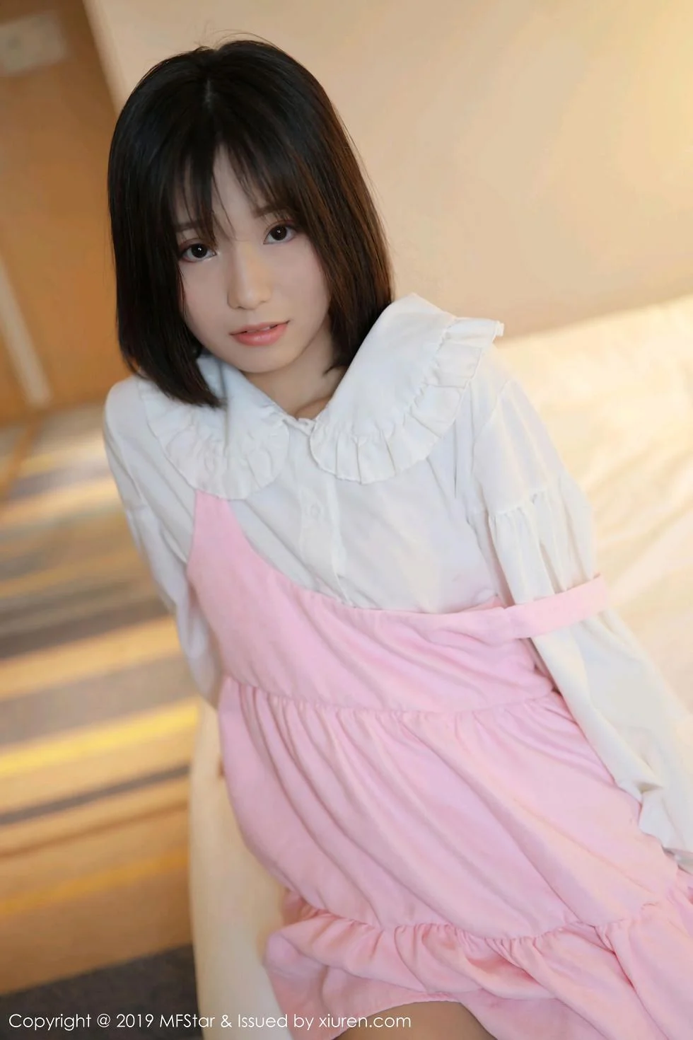 仓井优香居家床上脱性感白衬衣大尺度全裸惹火绝美写真 第 12 张