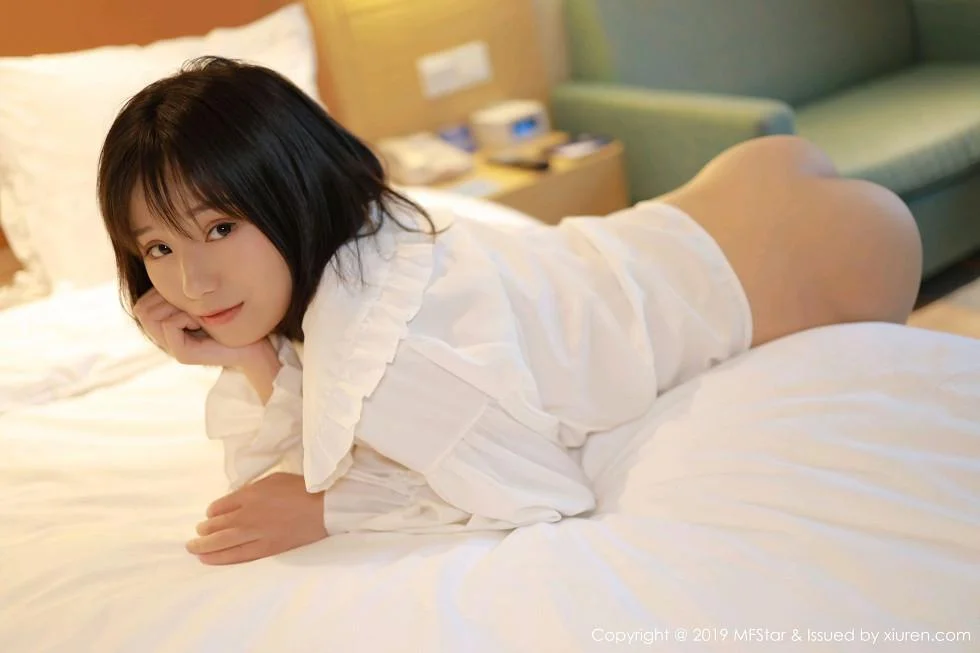 仓井优香居家床上脱性感白衬衣大尺度全裸惹火绝美写真 第 92 张