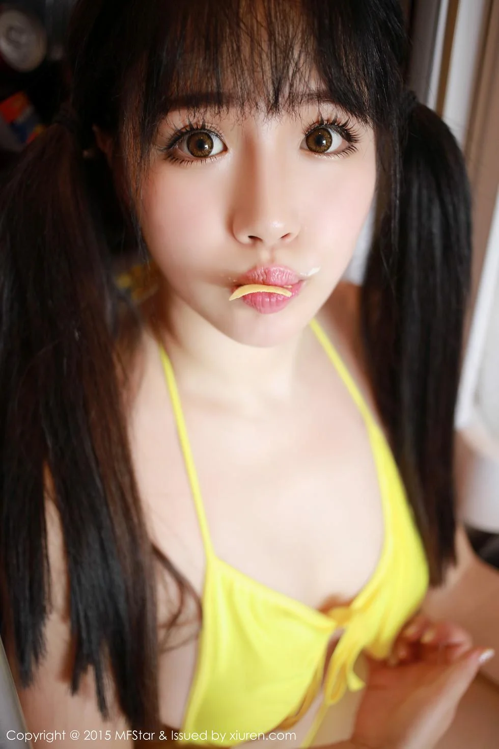 萌妹徐cake白色开档短裙迷人豪乳性感翘臀写真 第 67 张