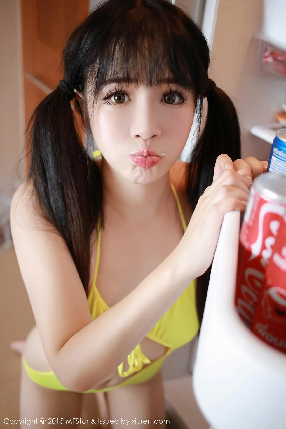 萌妹徐cake白色开档短裙迷人豪乳性感翘臀写真 第 72 张