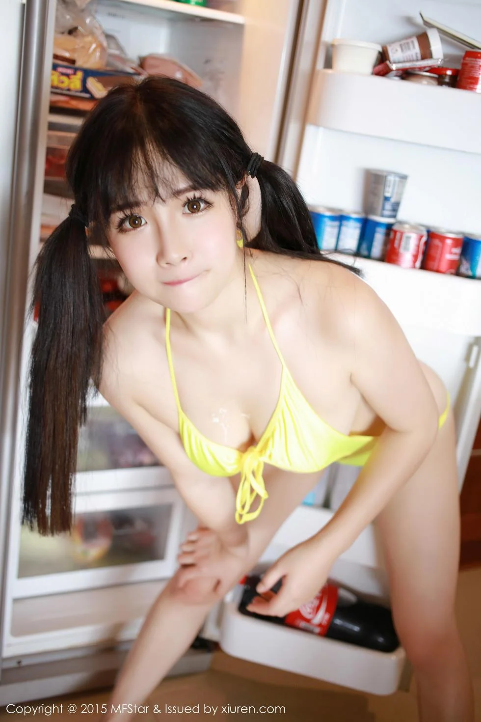 萌妹徐cake白色开档短裙迷人豪乳性感翘臀写真 第 92 张