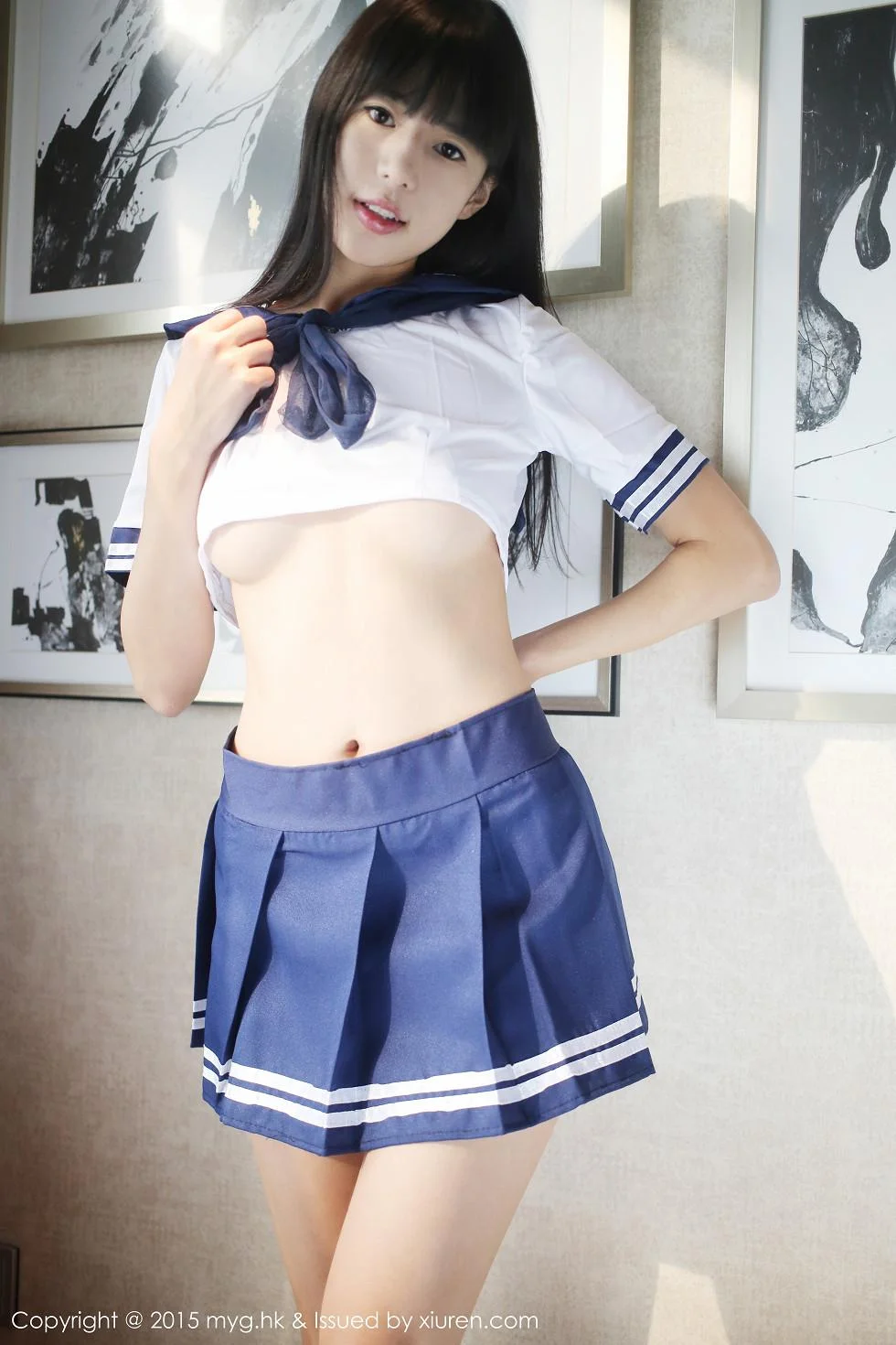 Ellie艾栗栗学生妹水手服真空秀美乳半球绝美写真 第 27 张