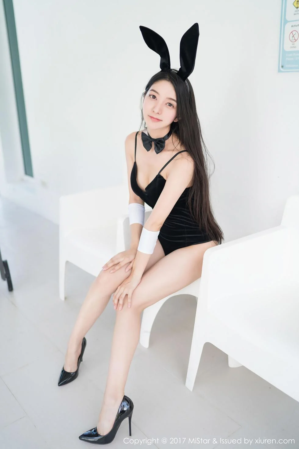 小热巴甲米旅拍性感兔女郎连体泳装秀完美身材写真 第 5 张