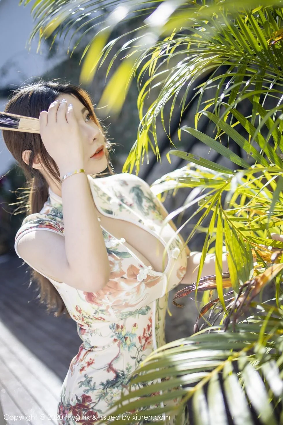 软软子性感古韵旗袍半脱露情趣内衣吊带黑丝极致绝美写真 第 31 张