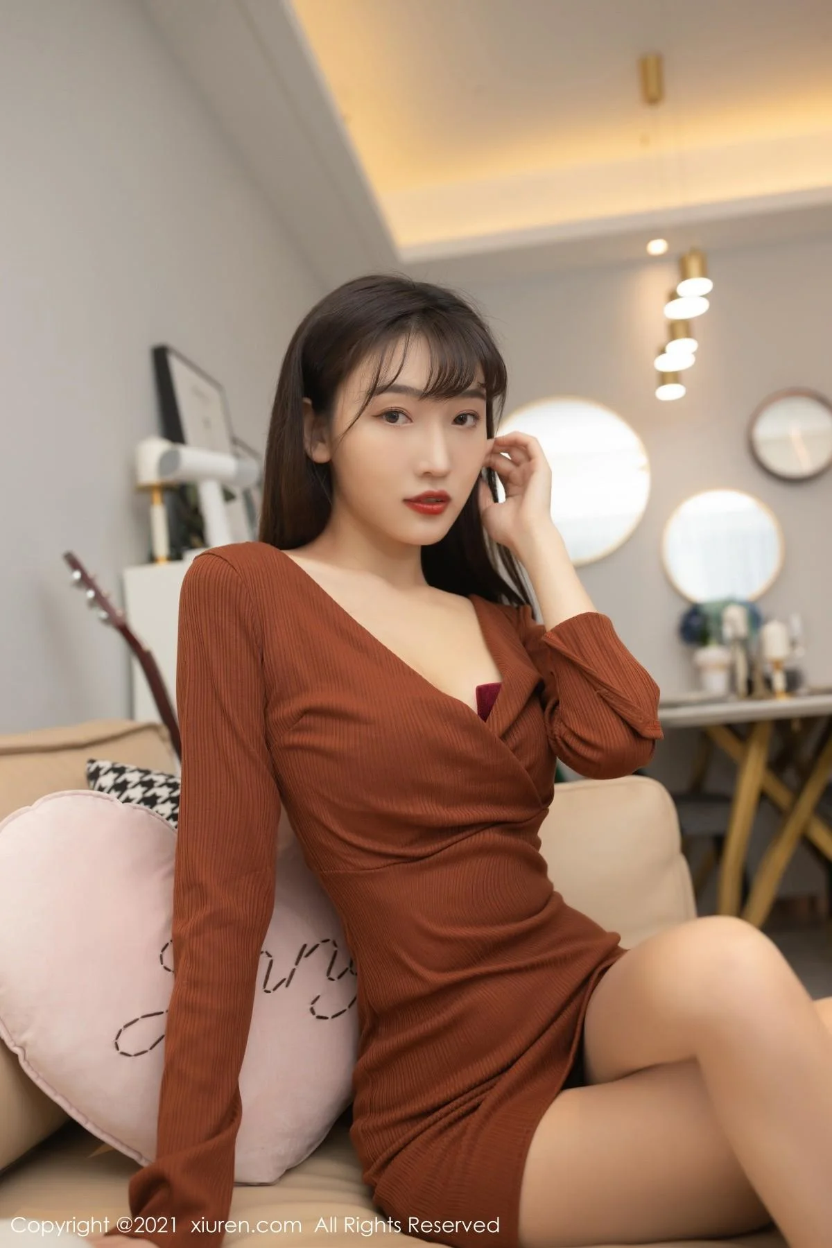陆萱萱成都旅拍租赁女友见父母主题超薄肉丝裤袜绝美写真 第 23 张