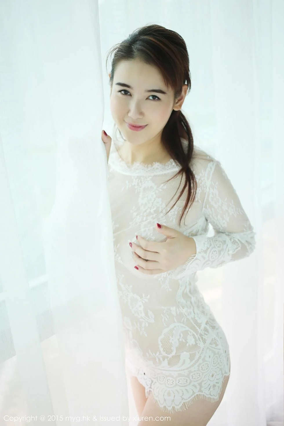 猫本amy白色薄纱透视裙完美身材极致绝美写真 第 10 张
