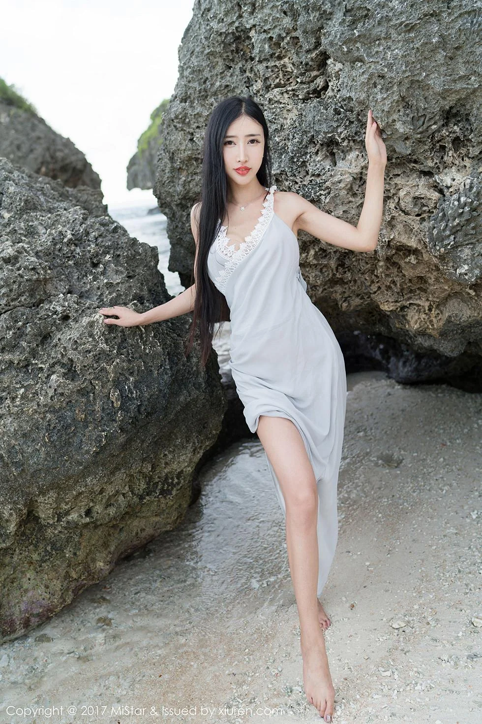 余心曼塞班旅拍性感比基尼秀傲人曲线完美绝美写真 第 87 张