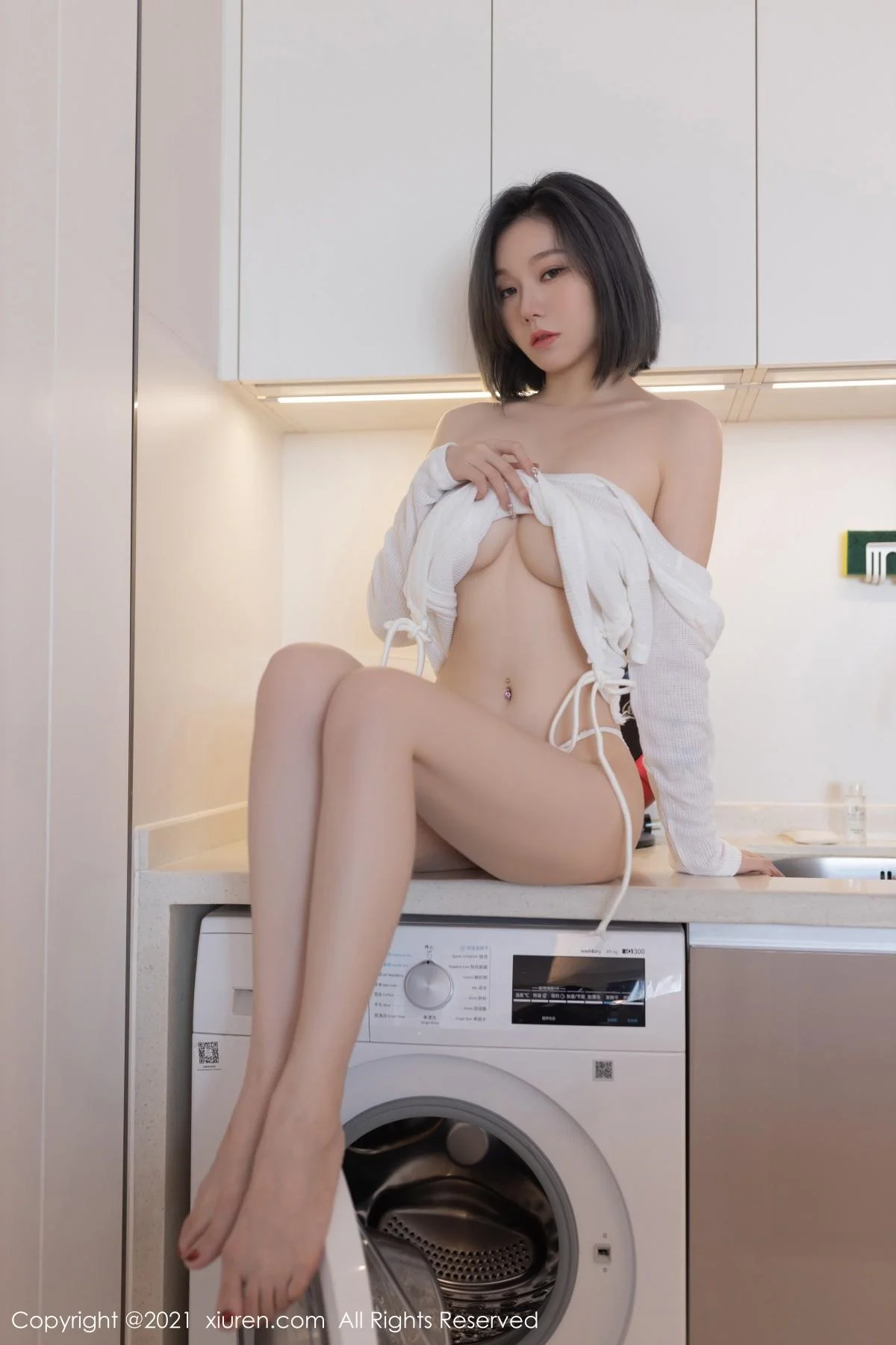 安然Maleah重庆旅拍洁白多姿镂空服饰秀翘臀美腿绝美写真 第 53 张