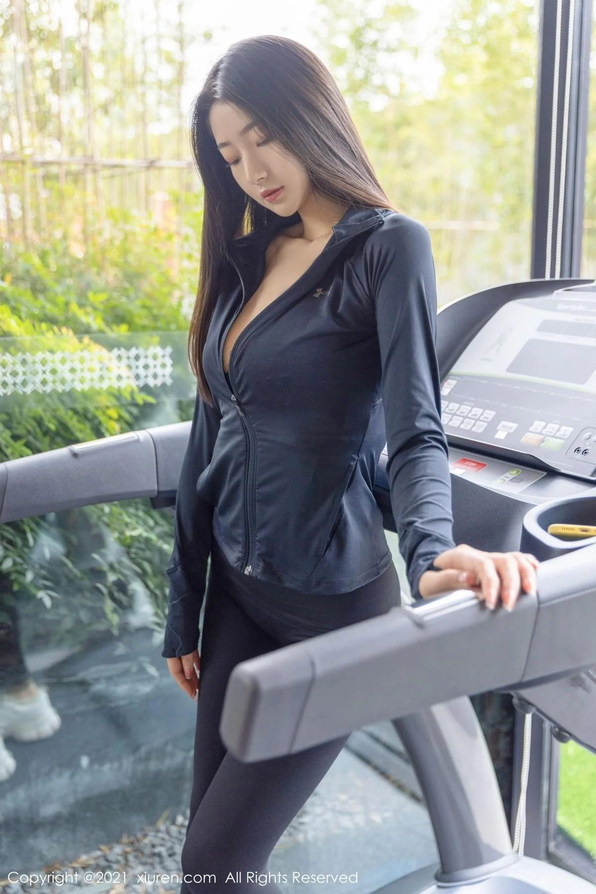 熊小诺成都旅拍剧情镜头健身房运动服秀完美身材绝美写真 第 30 张