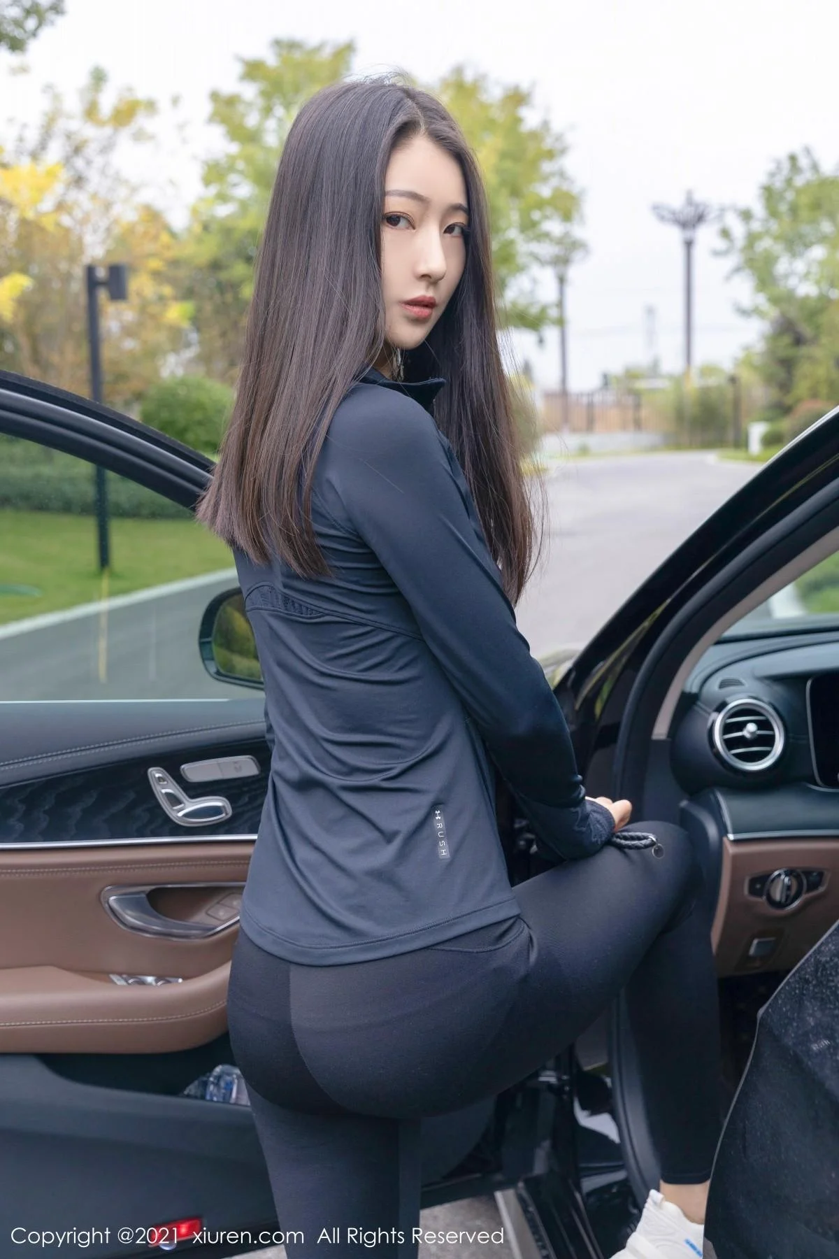 熊小诺成都旅拍剧情镜头健身房运动服秀完美身材绝美写真 第 49 张