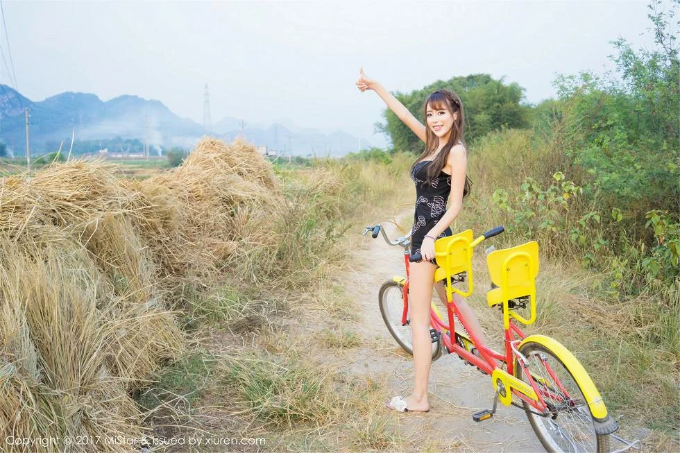 王曼妮好Q景区旅拍白色性感比基尼秀完美身材写真 第 96 张