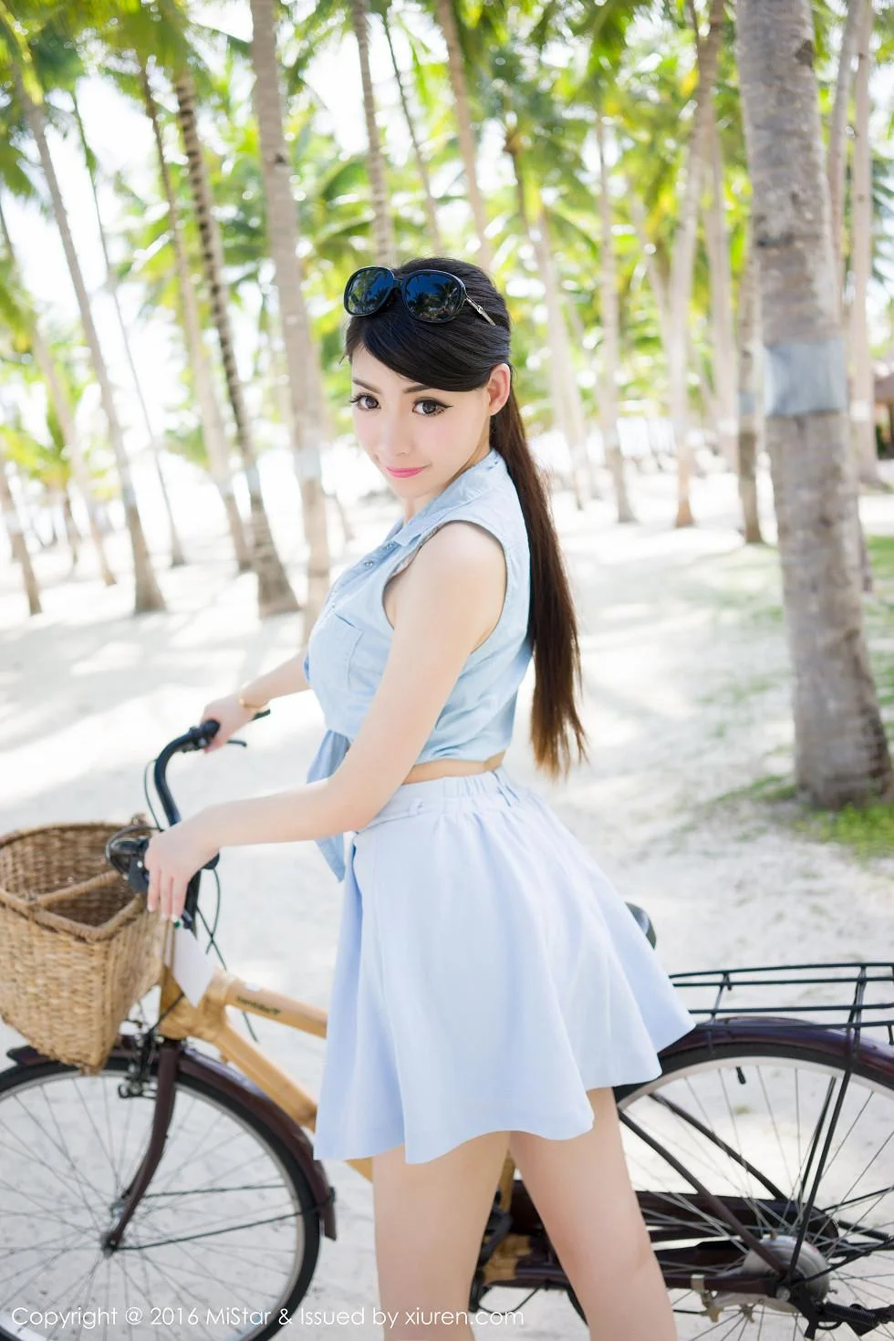 Mara酱薄荷岛旅拍高腰学生制服露半球绝美写真 第 58 张