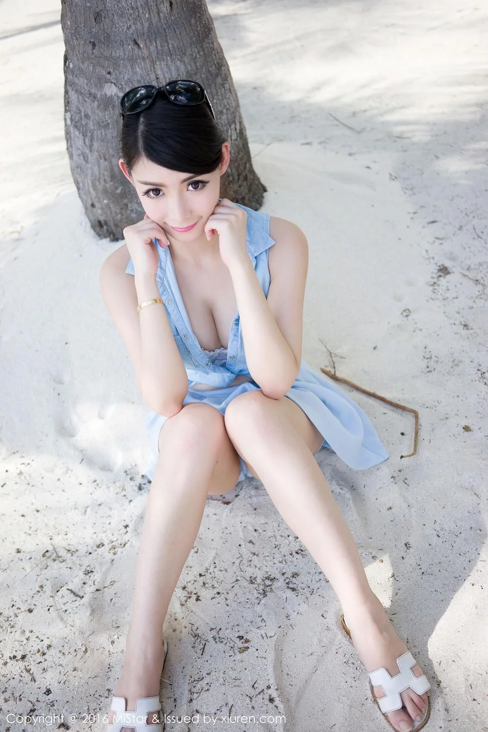 Mara酱薄荷岛旅拍高腰学生制服露半球绝美写真 第 61 张