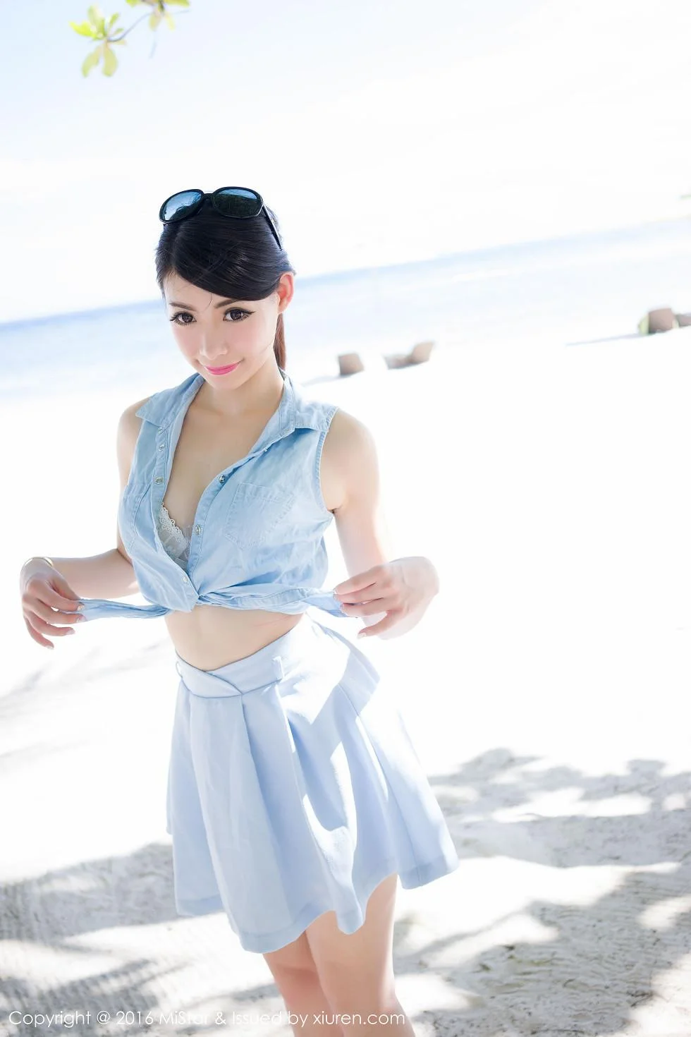 Mara酱薄荷岛旅拍高腰学生制服露半球绝美写真 第 71 张